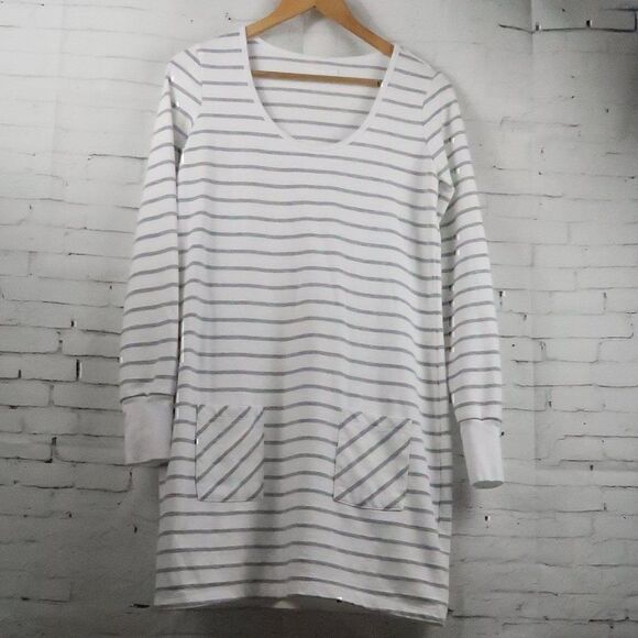 MARKET WHITE WITH GREY STRIPE ROUND NECK LONG SLEEVE CASUAL MIDI DRESS - Picture 1 of 8
